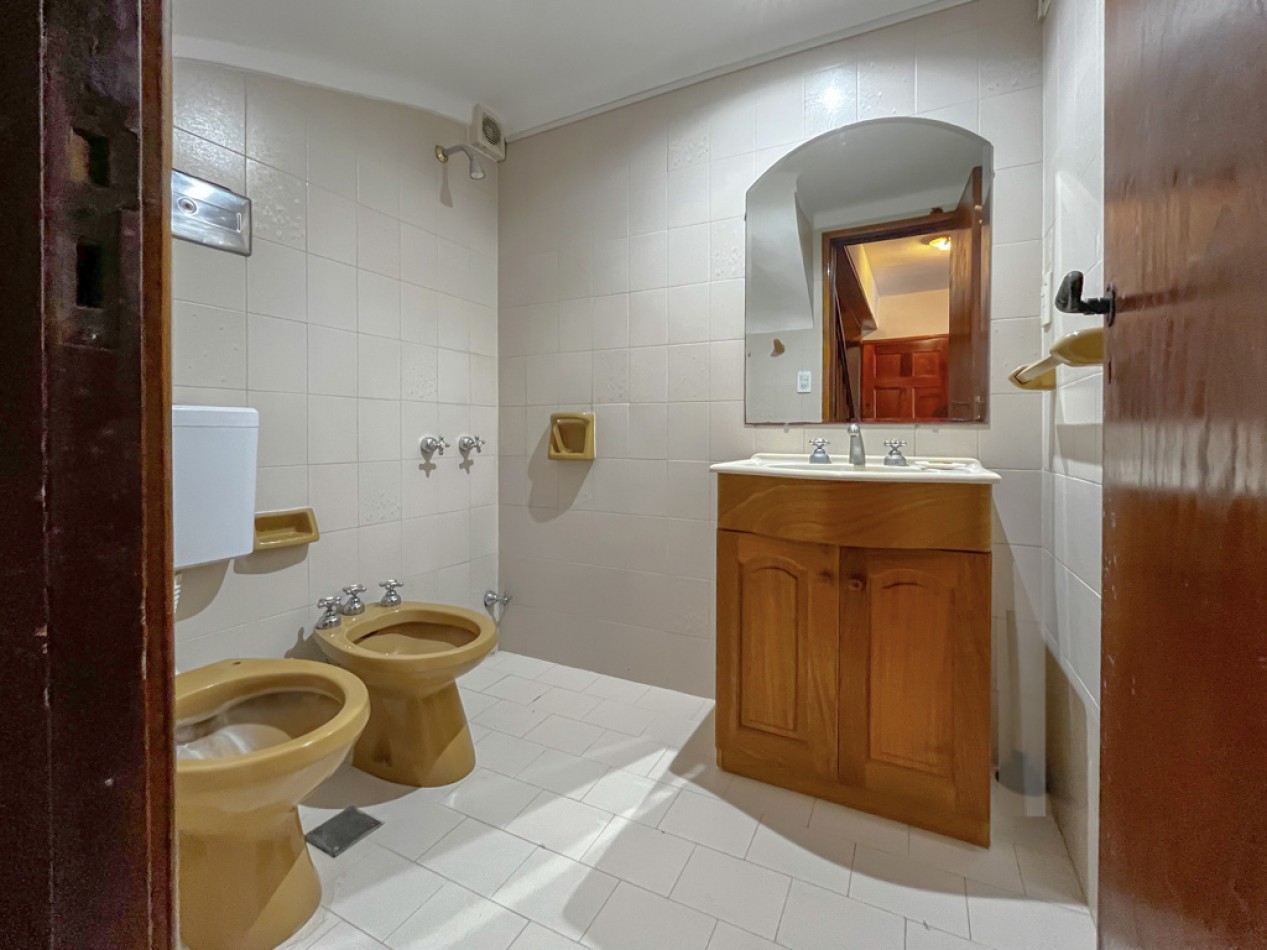 VENTA CASA 4 AMBIENTES BARRIO STELLA MARIS GRAN PARQUE A CUADRAS DEL MAR