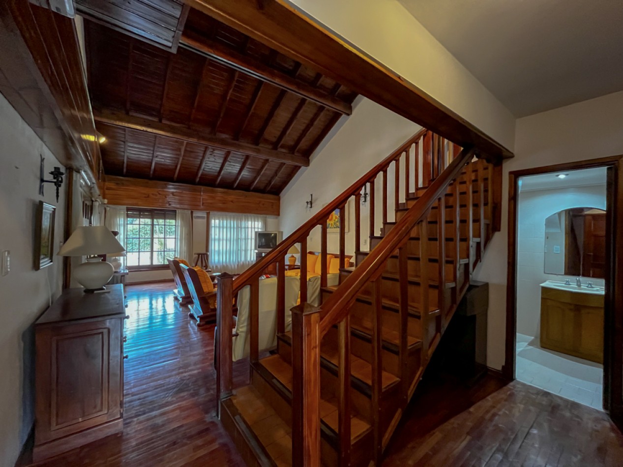 VENTA CASA 4 AMBIENTES BARRIO STELLA MARIS GRAN PARQUE A CUADRAS DEL MAR