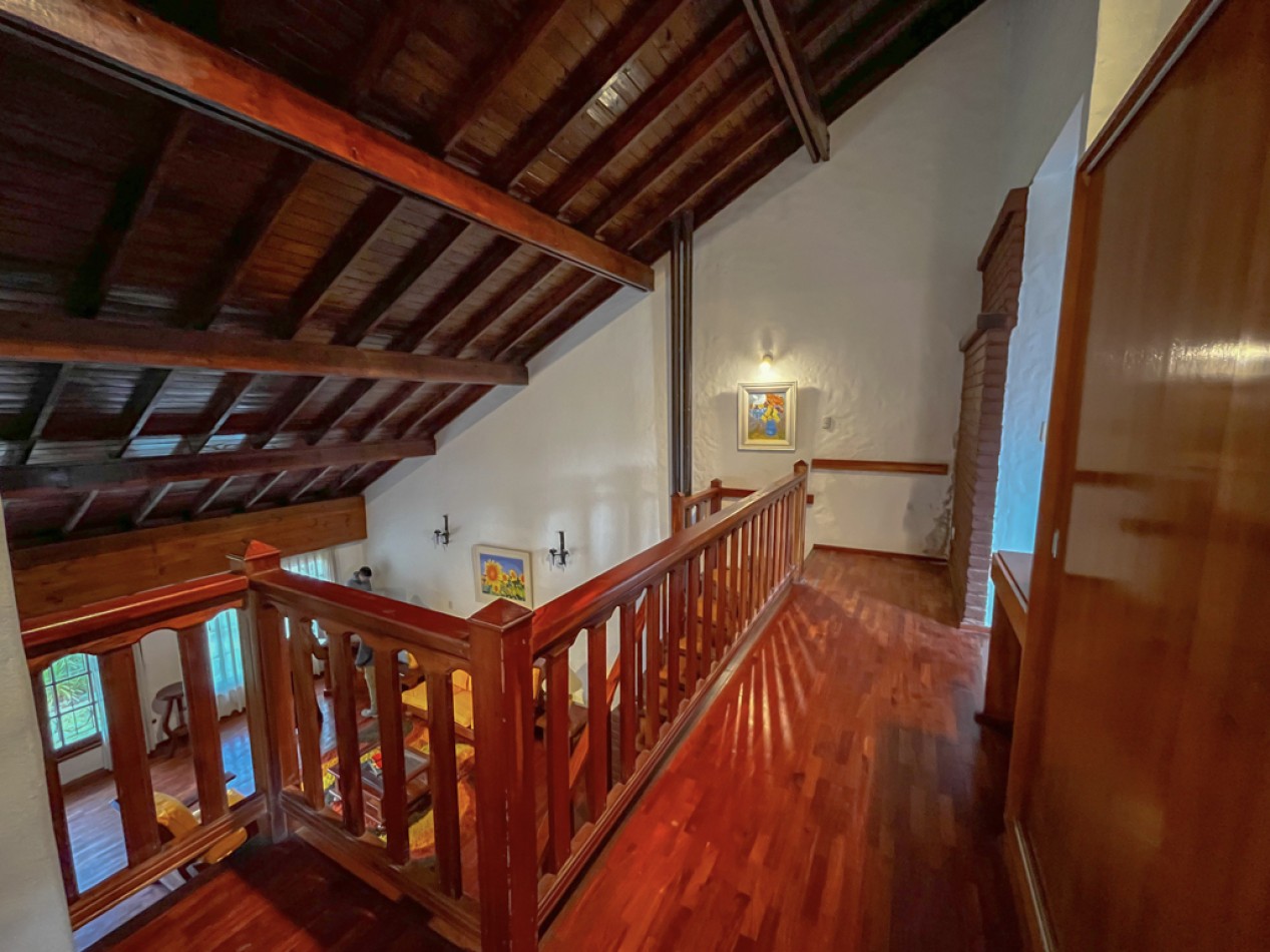 VENTA CASA 4 AMBIENTES BARRIO STELLA MARIS GRAN PARQUE A CUADRAS DEL MAR