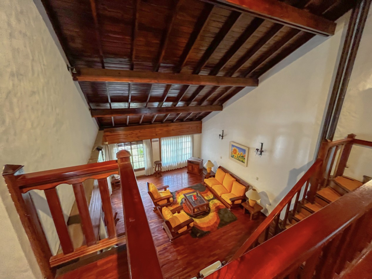 VENTA CASA 4 AMBIENTES BARRIO STELLA MARIS GRAN PARQUE A CUADRAS DEL MAR