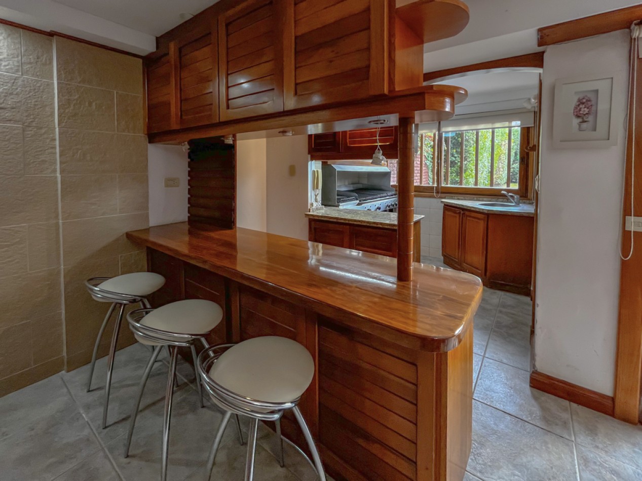 VENTA CASA 4 AMBIENTES BARRIO STELLA MARIS GRAN PARQUE A CUADRAS DEL MAR