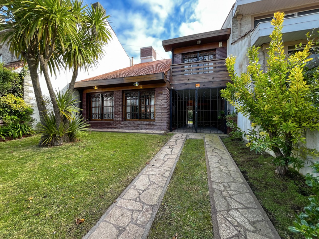 VENTA CASA 4 AMBIENTES BARRIO STELLA MARIS GRAN PARQUE A CUADRAS DEL MAR