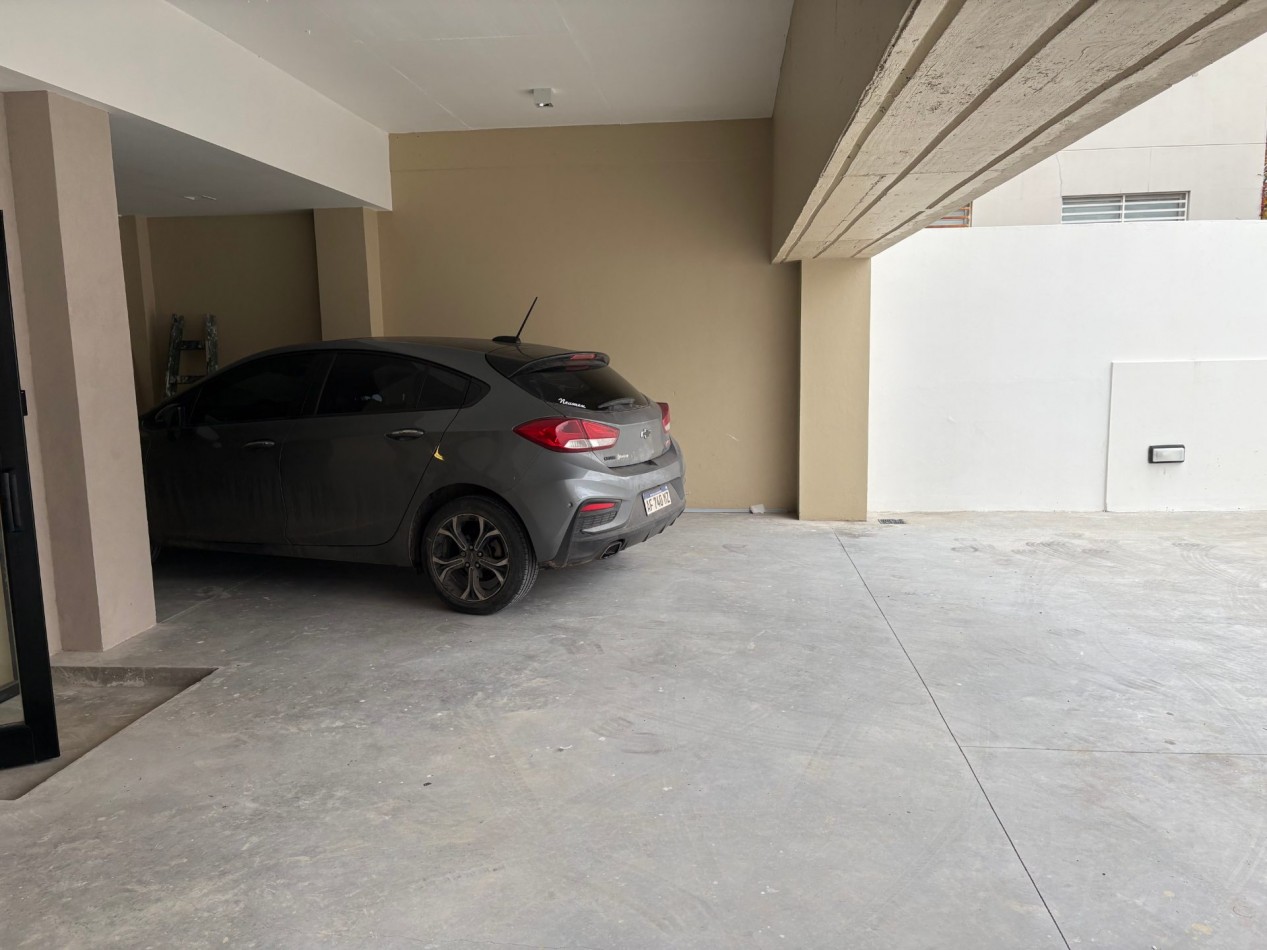 DEPARTAMENTO SEMIPISO 2 AMBIENTES CON BAULERA Y COCHERA  A ESTRENAR