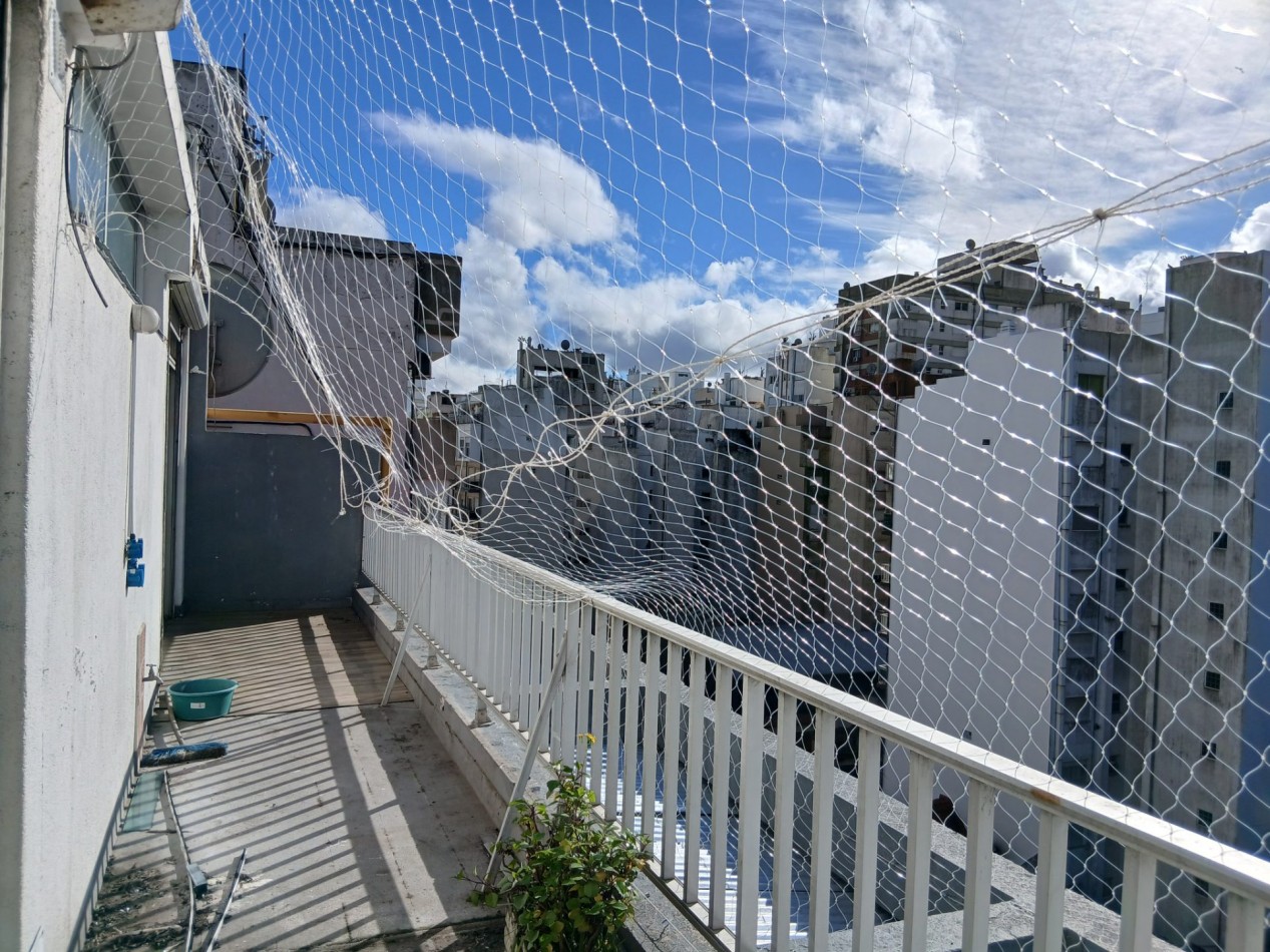 Venta departamento dos ambientes balcon al frente. Zona Aldrey.
