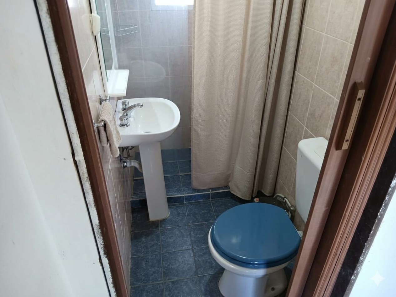 Venta casa de tres ambientes en San Eduardo del mar.