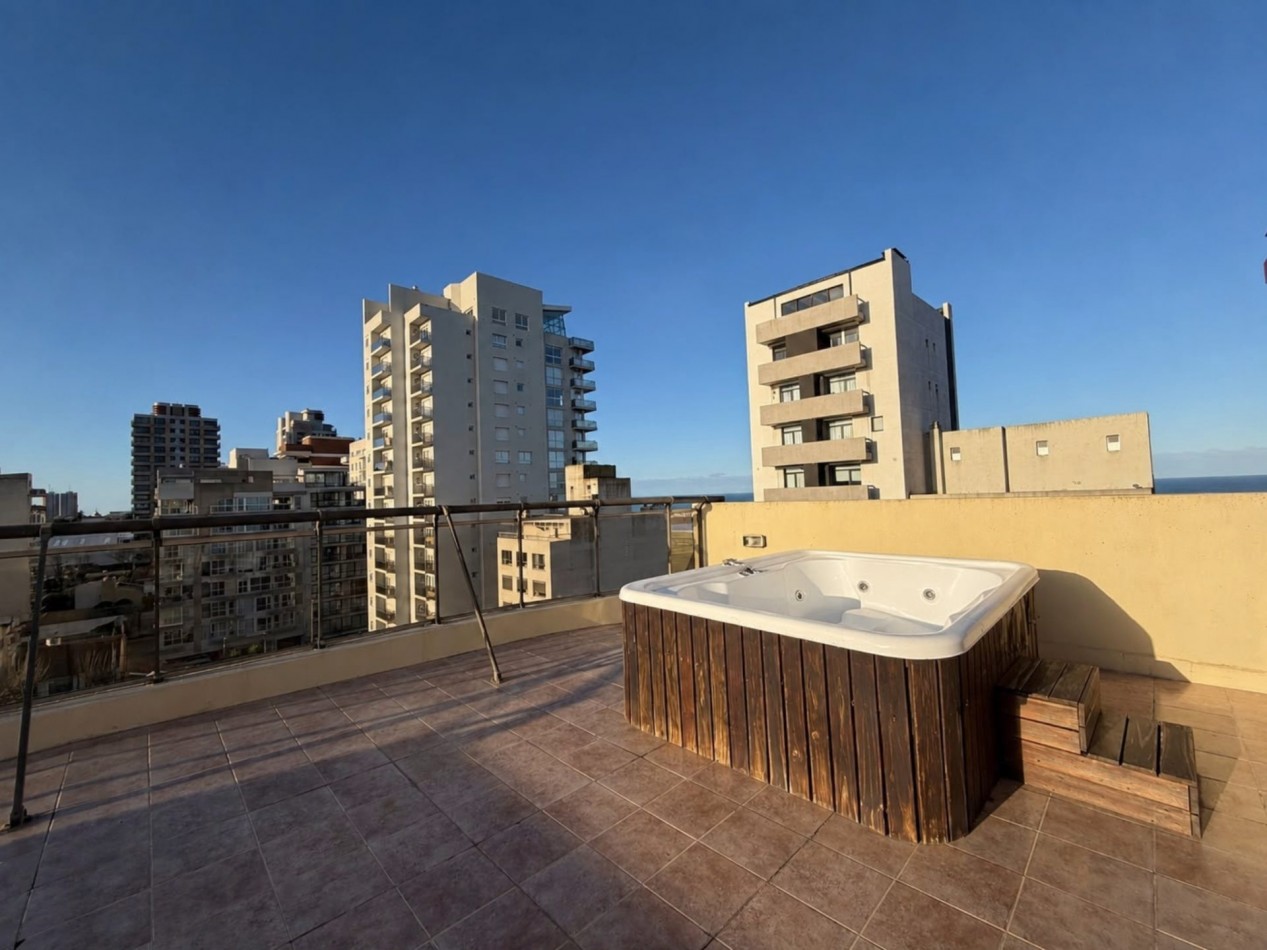 Departamento Semipiso de 2 amb con balcon y cochera zona alem