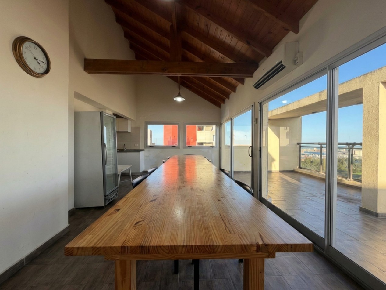Departamento Semipiso de 2 amb con balcon y cochera zona alem