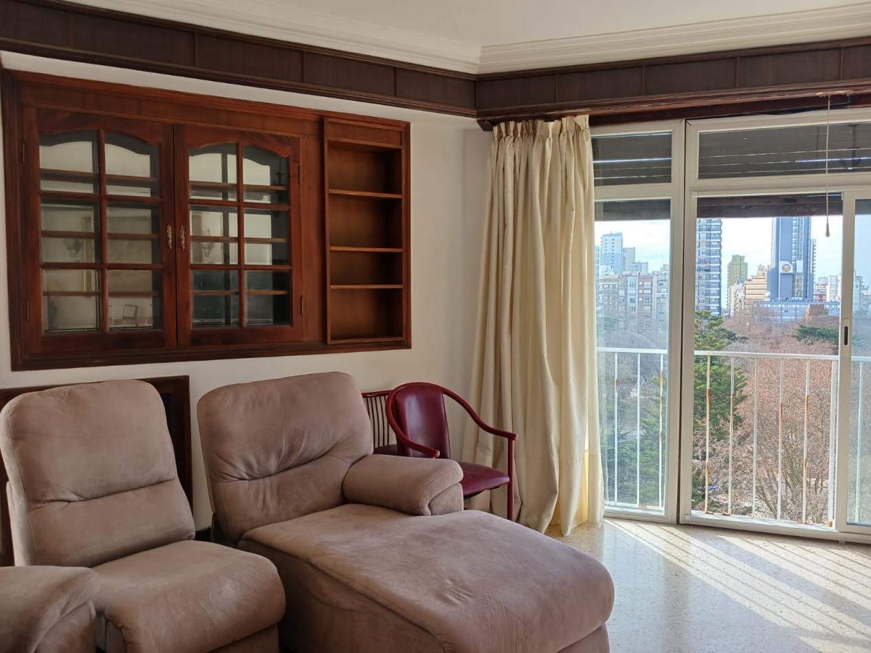 venta departamento 3 ambientes con dependencia, zona centro, excelente vista 
