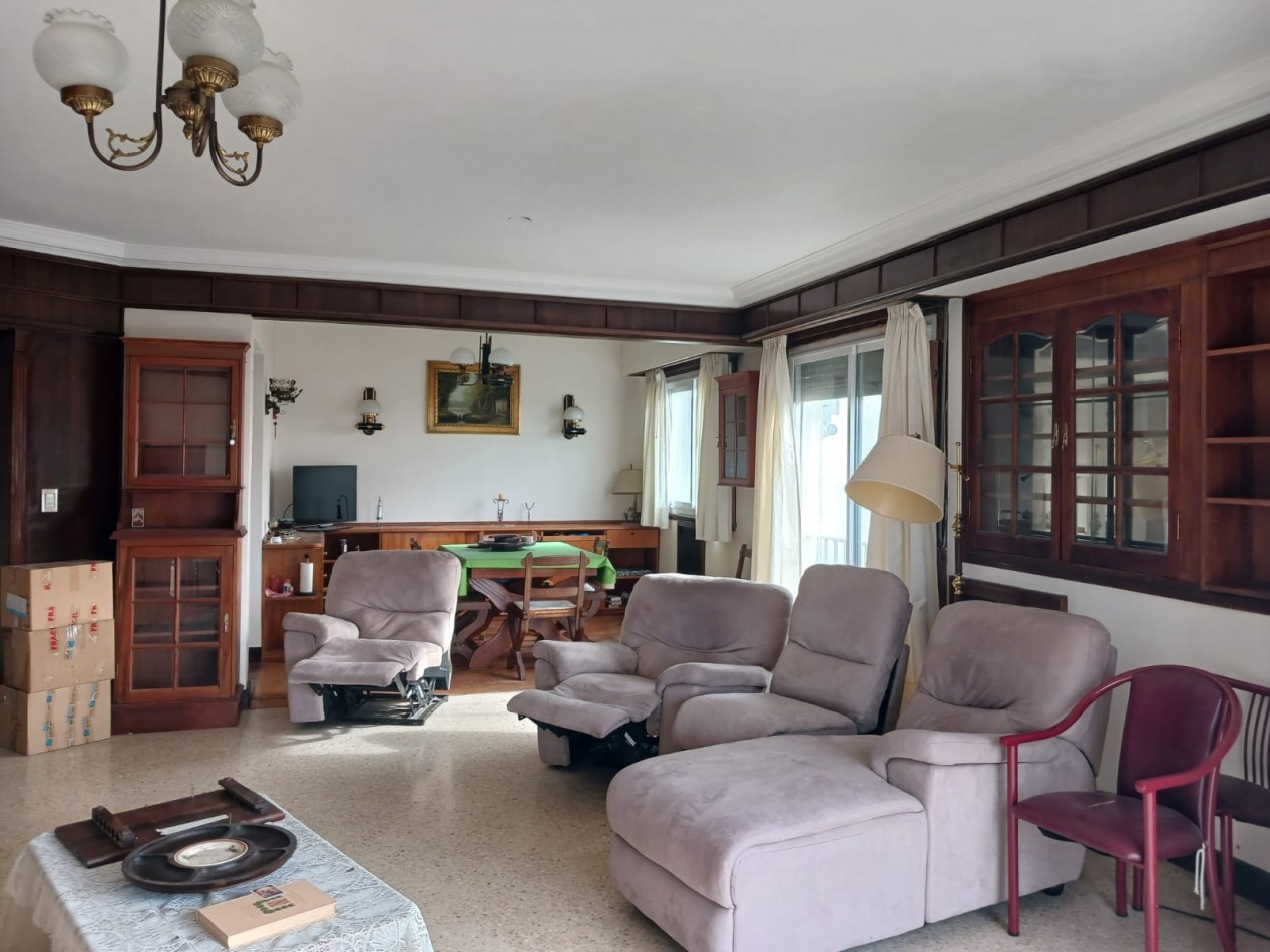 venta departamento 3 ambientes con dependencia, zona centro, excelente vista 