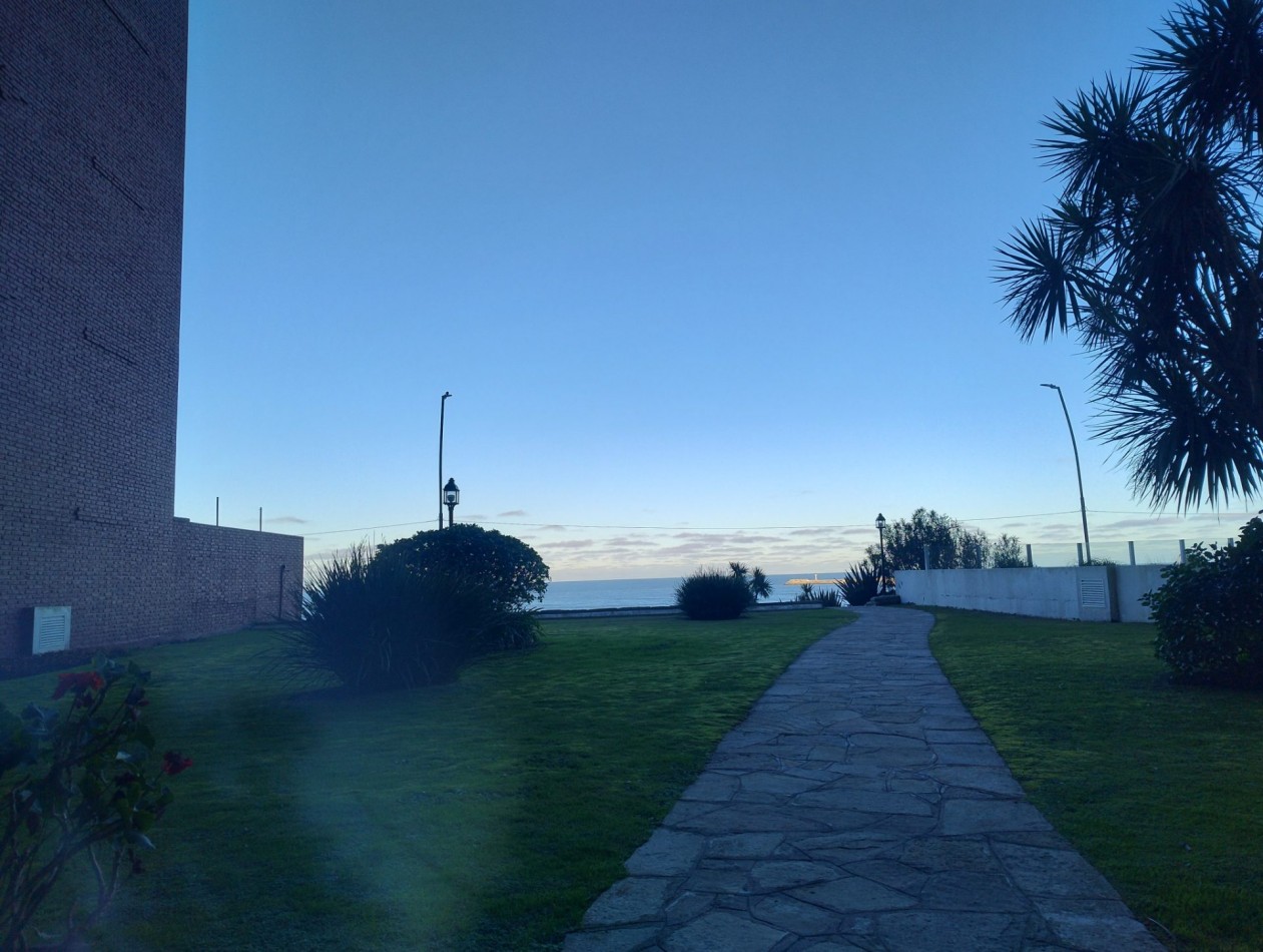 Alquiler departamento 3amb con cochera playa grande 