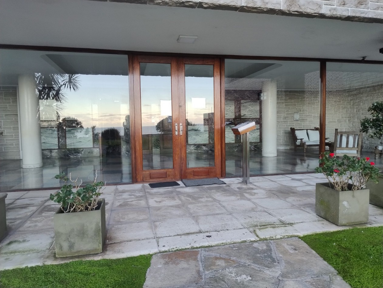 Alquiler departamento 3amb con cochera playa grande 