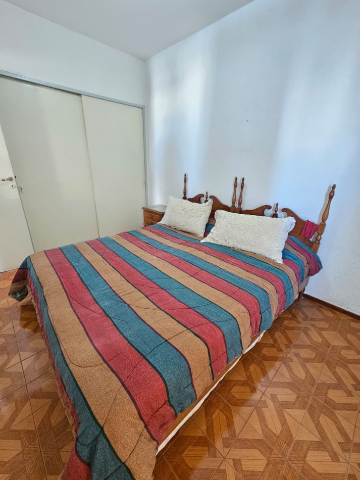 VENTA DEPARTAMENTO 2 AMBIENTES LATERAL CON BALCON Y VISTA A LA CIUDAD ZONA ALDREY 