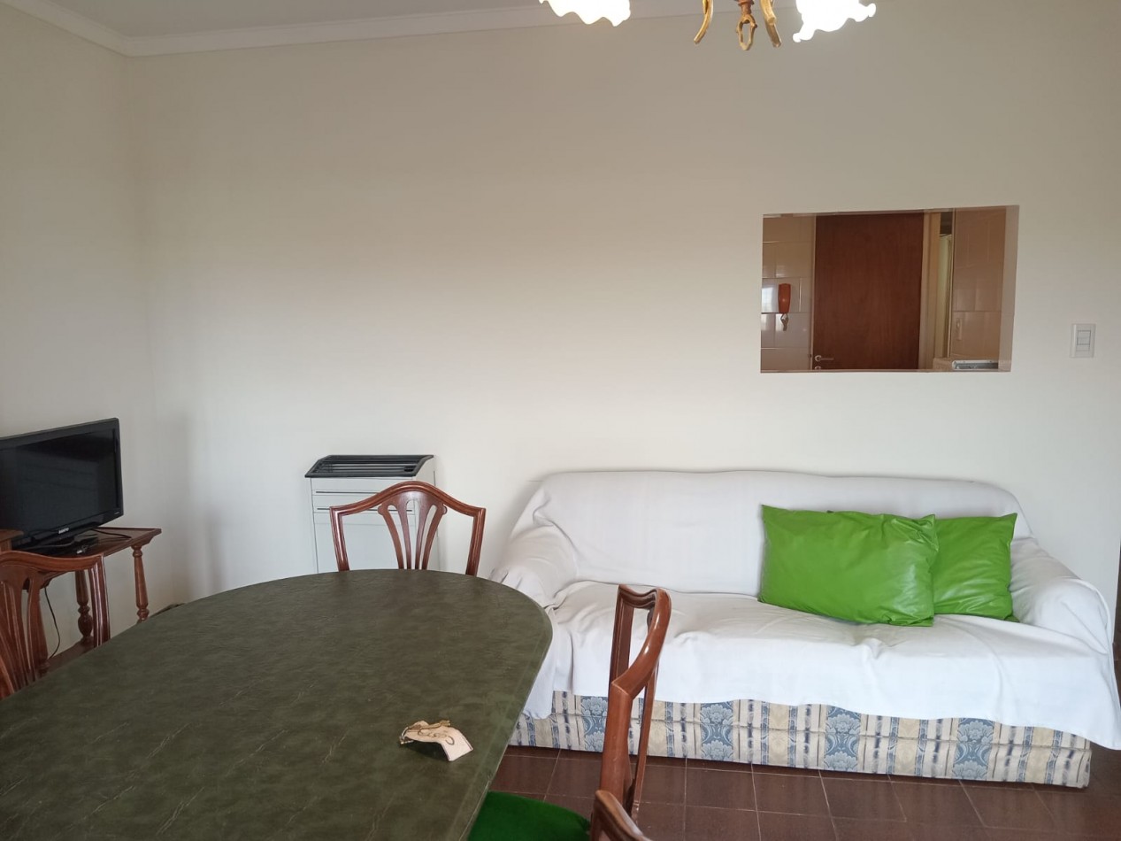 DEPARTAMENTO 3 AMBIENTES CON BALCON /COCHERA-FRENTE AL MAR- PUNTA MOGOTES