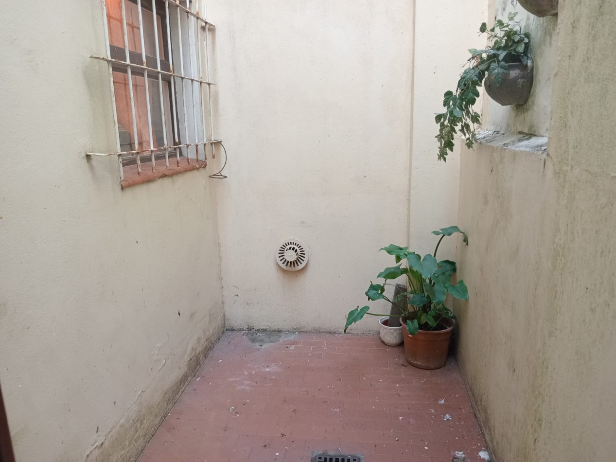 DEPARTAMENTO 3 AMBIENTES CON BALCON /COCHERA-FRENTE AL MAR- PUNTA MOGOTES