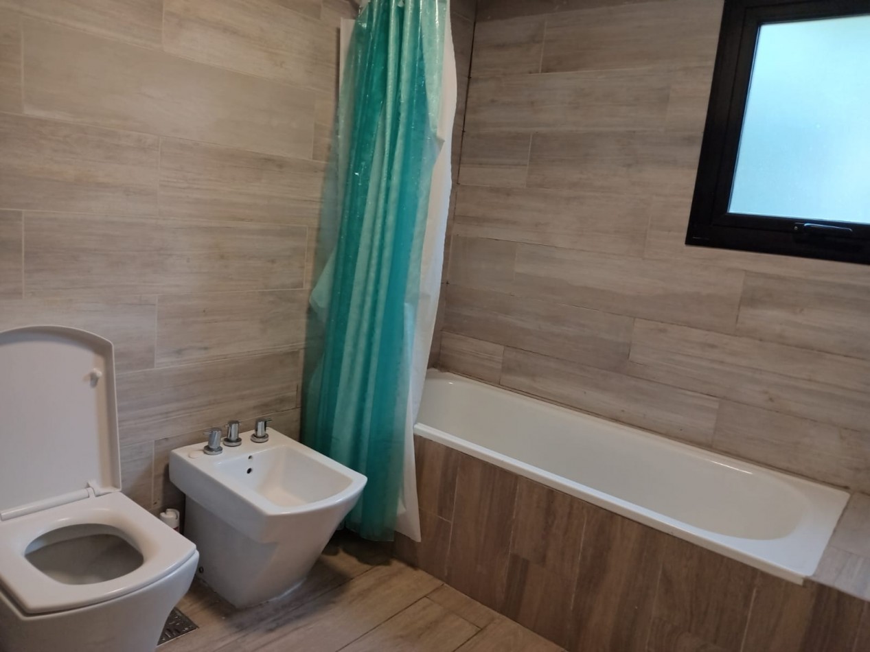 CASA 4 AMBIENTES CON PISCINA - BARRIO PRIVADO ARENAS DEL SUR