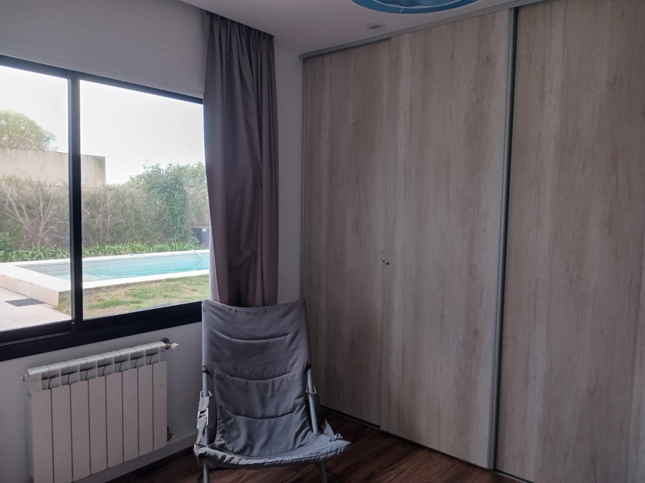 CASA 4 AMBIENTES CON PISCINA - BARRIO PRIVADO ARENAS DEL SUR