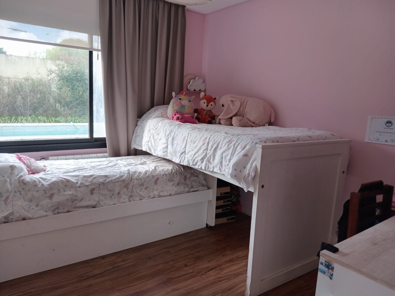 CASA 4 AMBIENTES CON PISCINA - BARRIO PRIVADO ARENAS DEL SUR