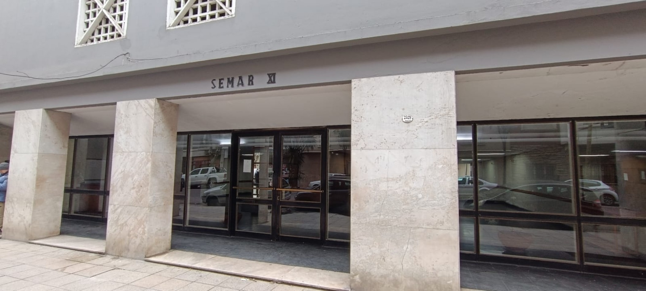 VENTA DEPARTAMENTO 2 AMBIENTES LATERAL CON BALCON Y VISTA A LA CIUDAD ZONA ALDREY 
