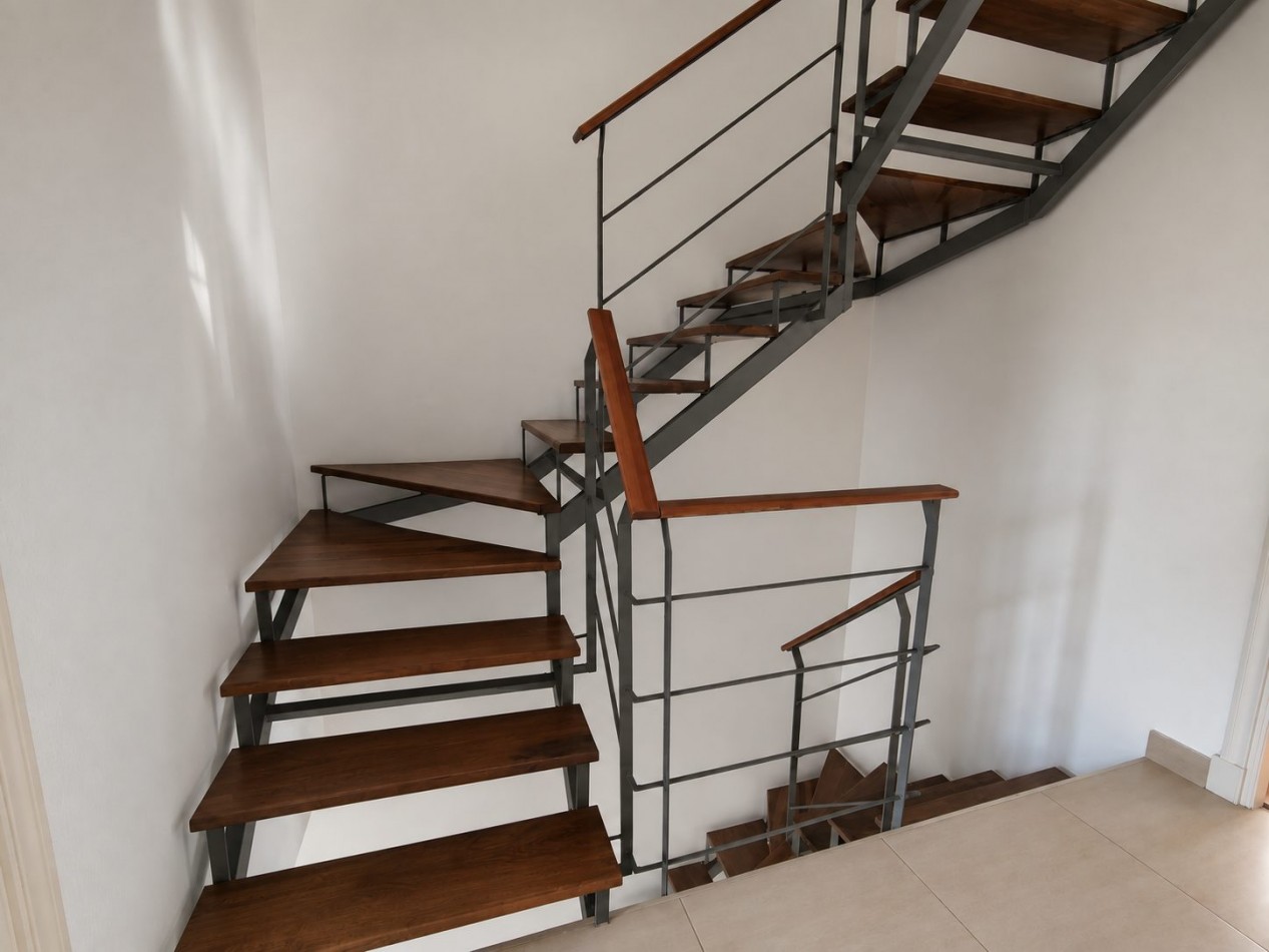 Duplex 4 ambientes apto credito. Barrio Constitucion 