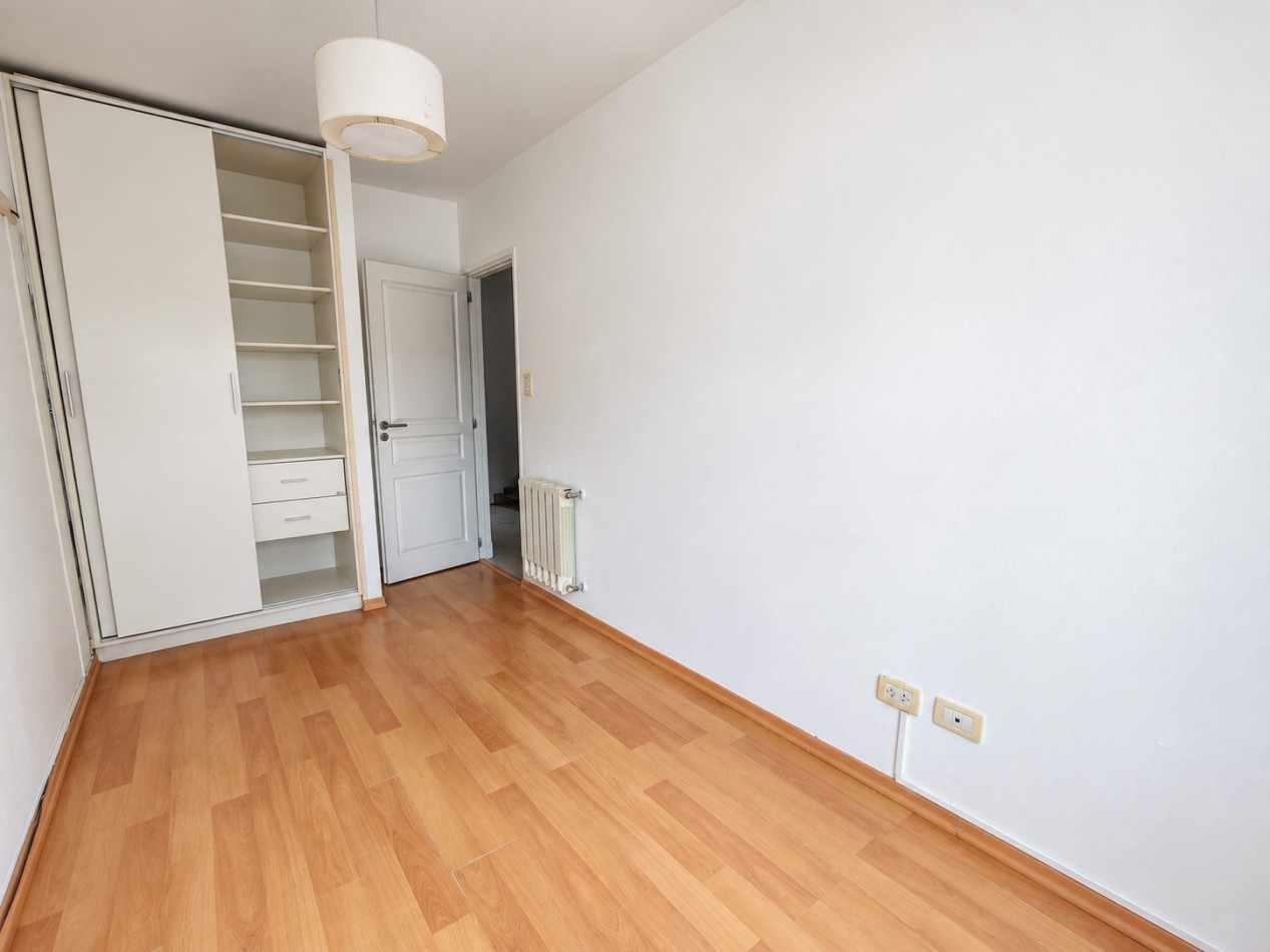 Duplex 4 ambientes apto credito. Barrio Constitucion 