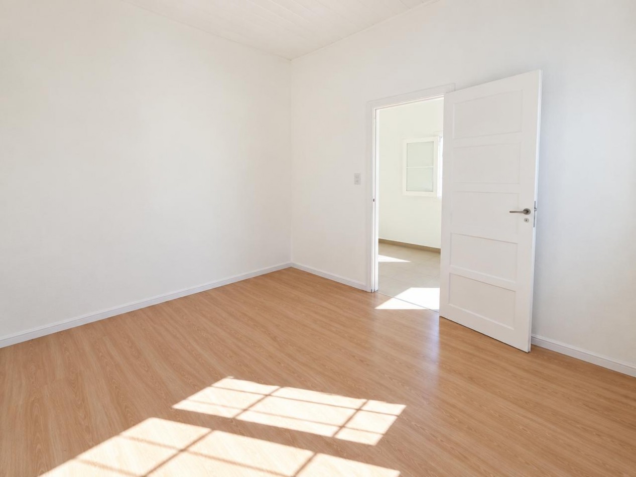 Venta casa 3 ambientes con garage y patio barrio las avenidas OPORTUNIDAD!