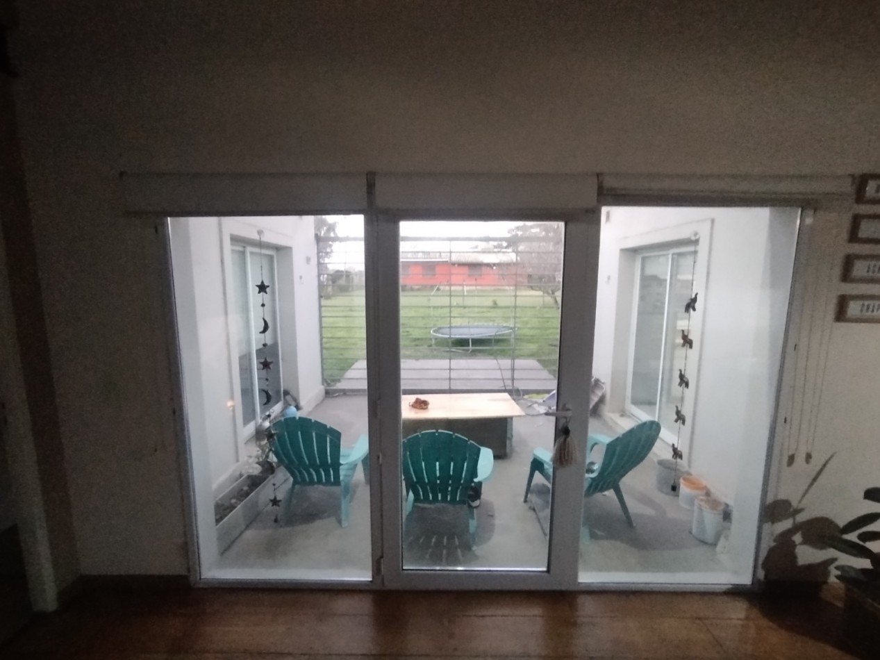 Casa 4 ambientes en barrio Alfar