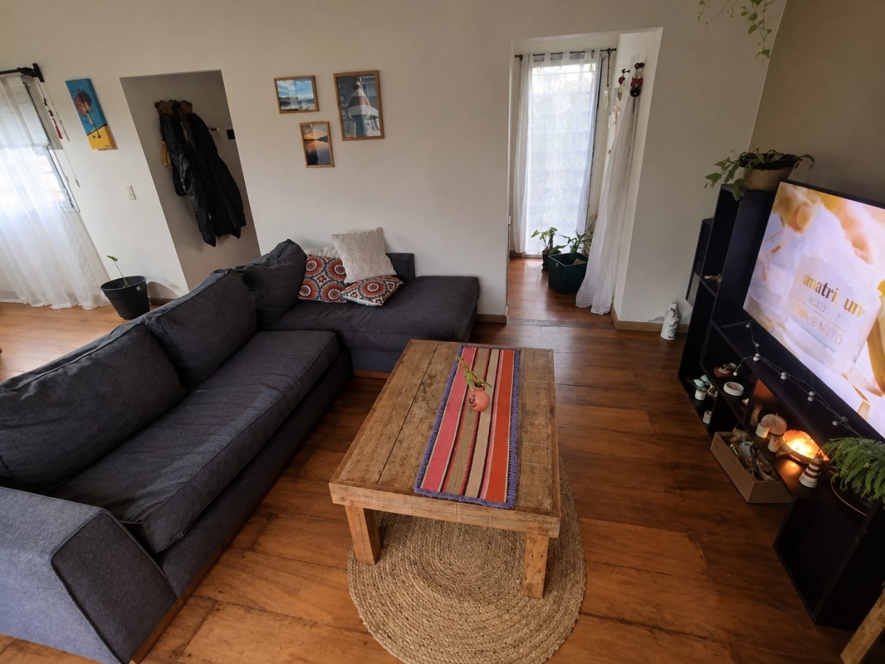 Casa 4 ambientes en barrio Alfar