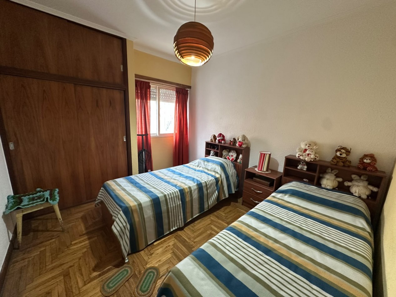 DEPARTAMENTO AL FRENTE CON BALCON - AMOBLADO