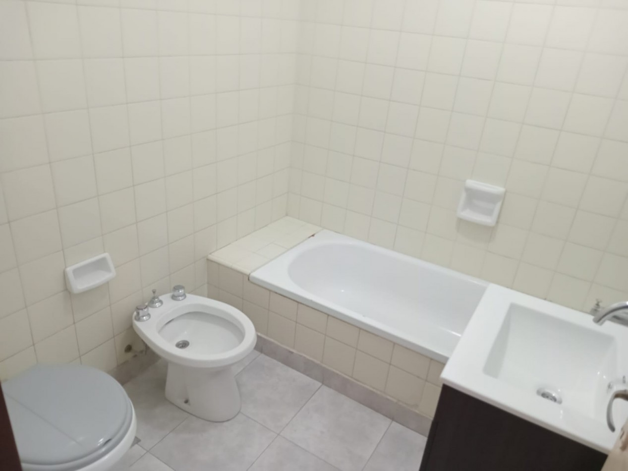 ALQUILER DEPARTAMENTO 3 AMBIENTES -CERRITO Y SOLIS