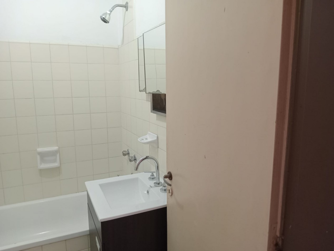ALQUILER DEPARTAMENTO 3 AMBIENTES -CERRITO Y SOLIS