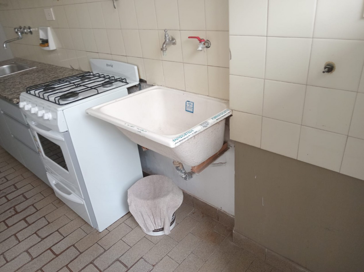 ALQUILER DEPARTAMENTO 3 AMBIENTES -CERRITO Y SOLIS