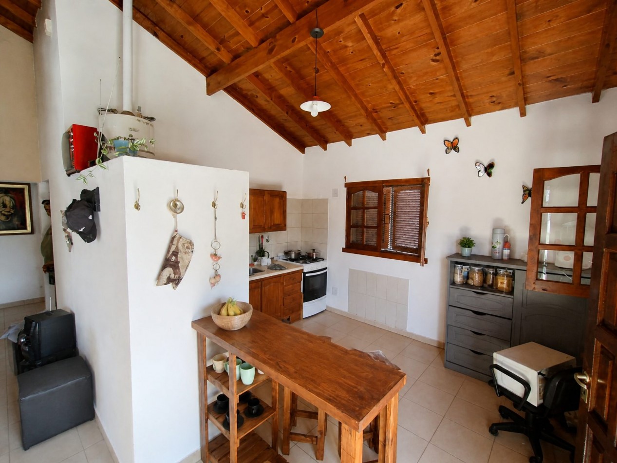 CASA DE 3 AMBIENTES MAS DEPARTAMENTO - PUNTA MOGOTES 