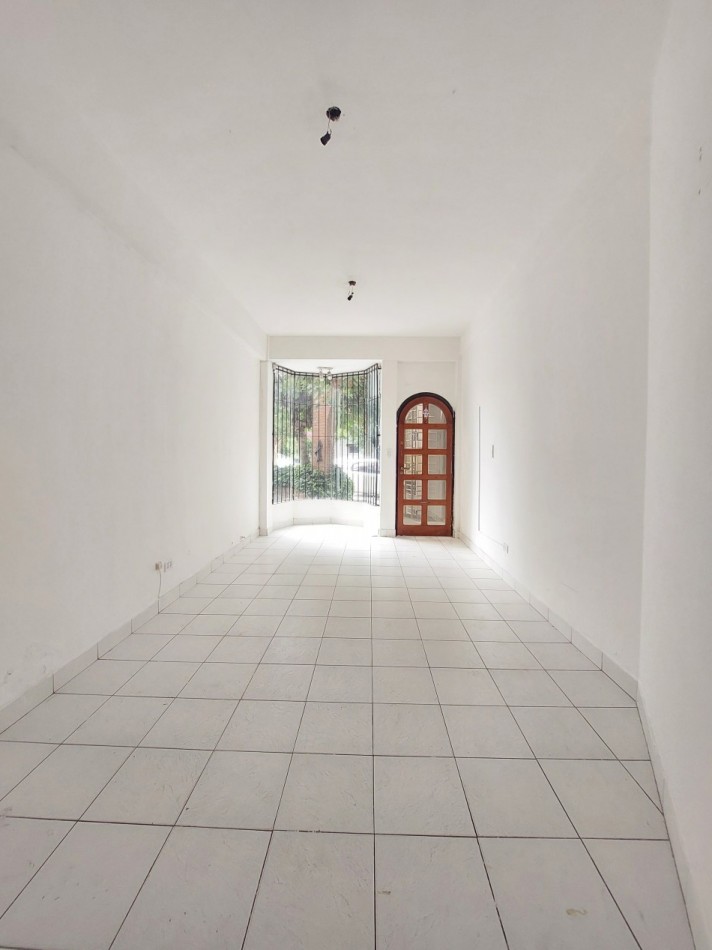 Local comercial en alquiler.