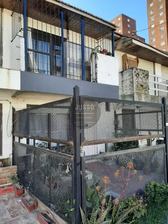 PH EN DUPLEX 3 AMBIENTES CON PATIO BARRIO VILLA PRIMERA