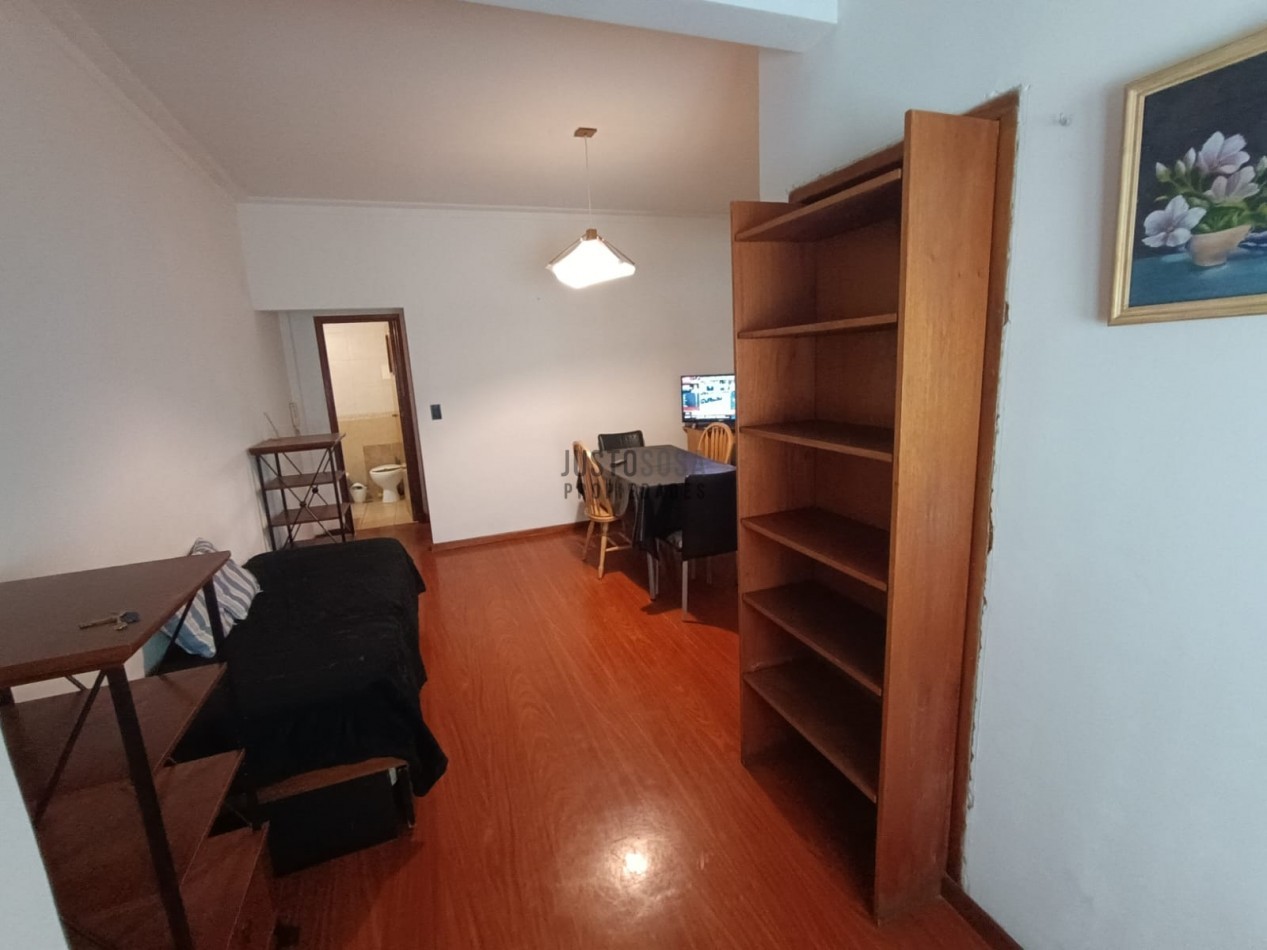 Alquiler departamento 2 ambientes amoblado a dos cuadras de la costa