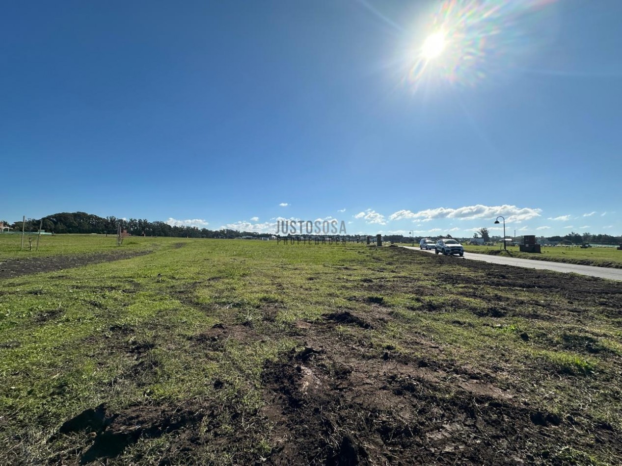 TERRENO / LOTE EN BARRIO PRIVADO CASONAS DEL HARAS -