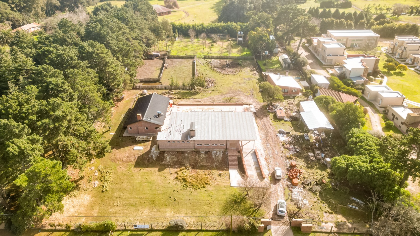 Casa quinta + Salon de Fiestas - una hectarea en Sierra de los Padres