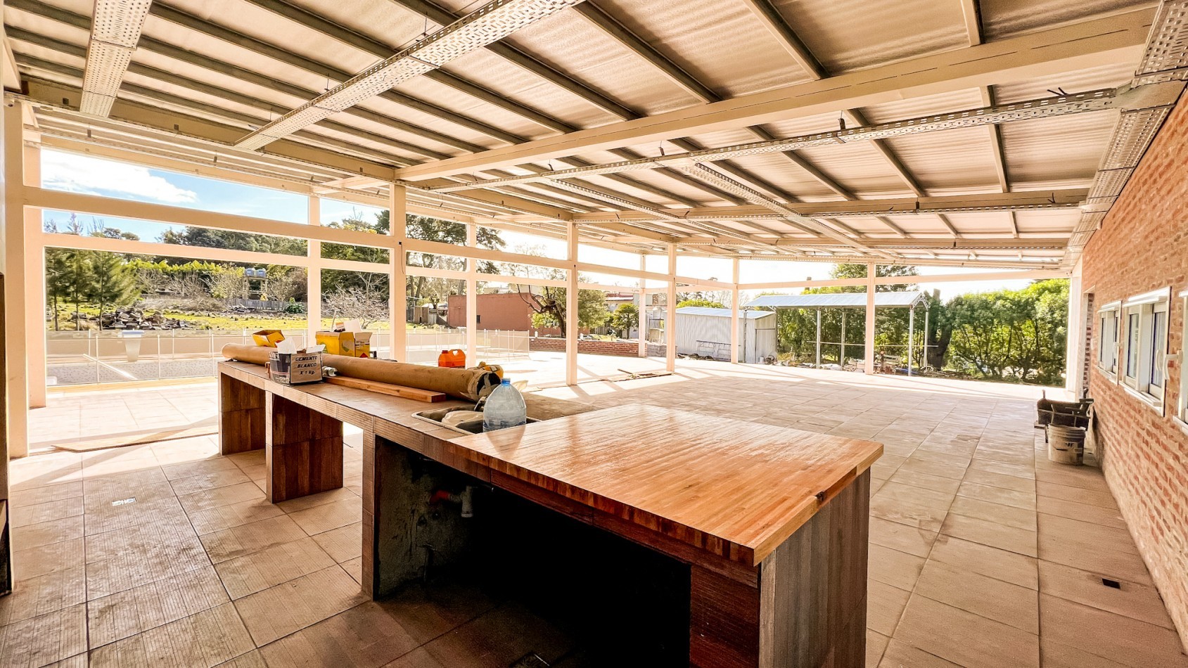 Casa quinta + Salon de Fiestas - una hectarea en Sierra de los Padres