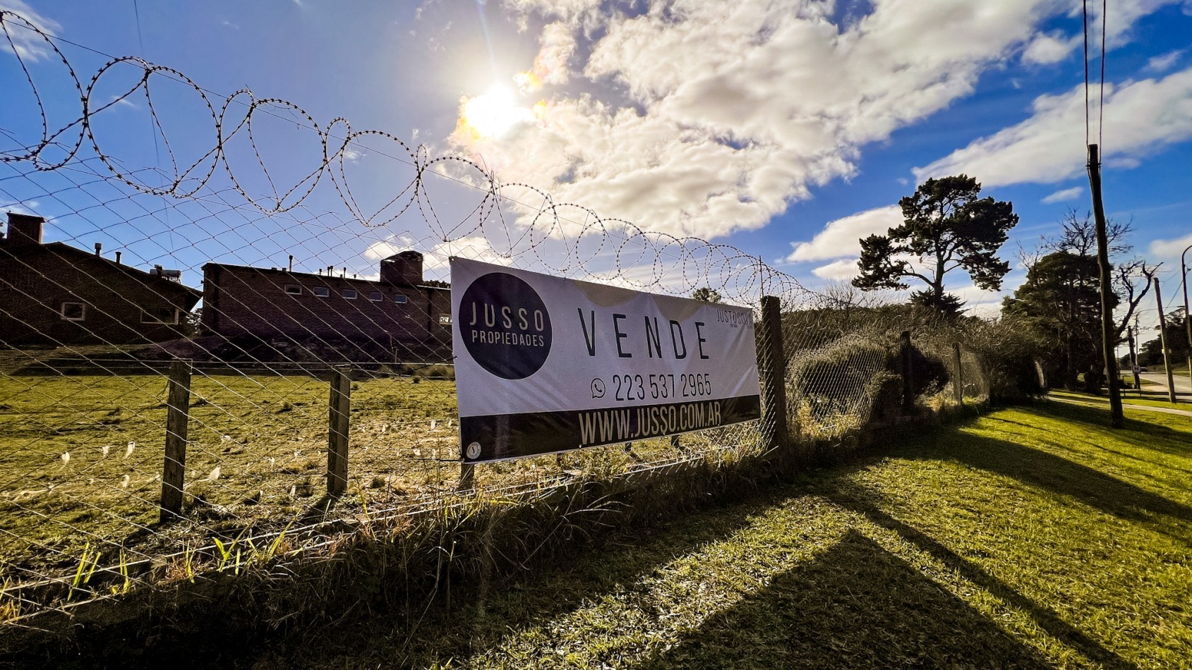 Casa quinta + Salon de Fiestas - una hectarea en Sierra de los Padres