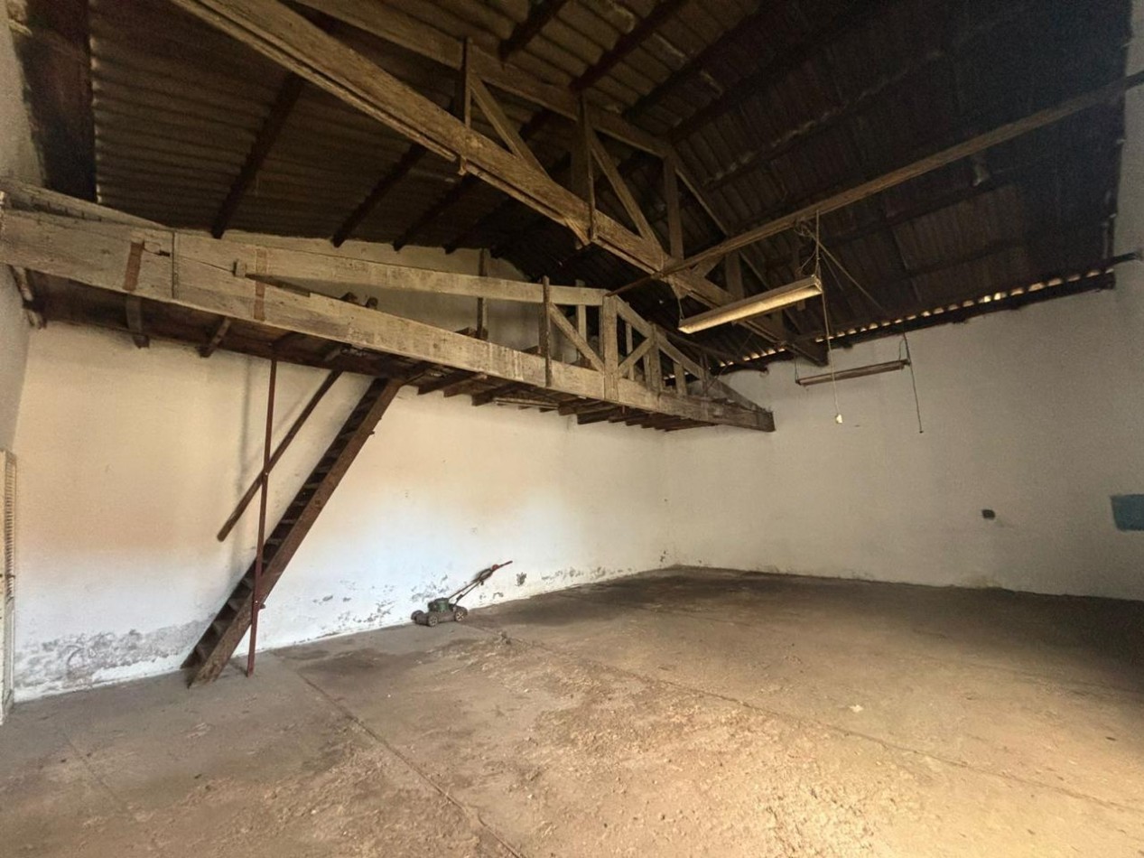 GALPON -ZONA GABOTO Y GALICIA