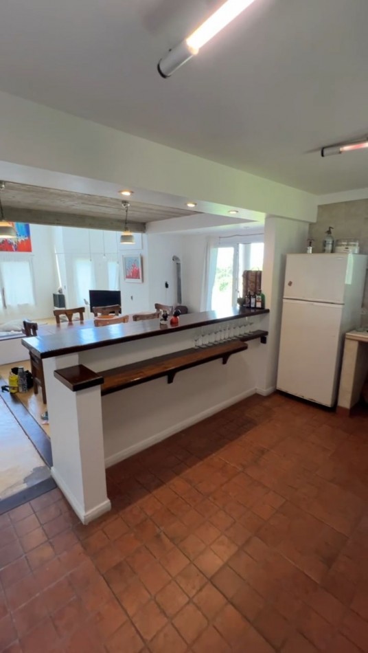 ALQUILER CASA A 150 METROS DEL MAR-