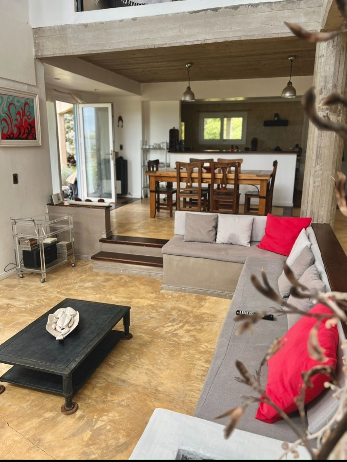 ALQUILER CASA A 150 METROS DEL MAR-