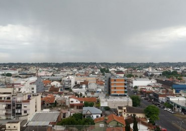 Venta departamento de 3 ambientes a la calle, 64 metros