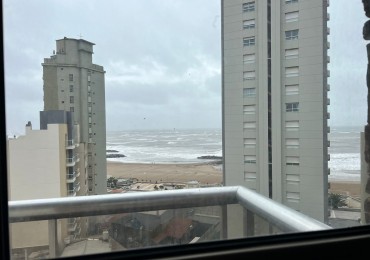 VENTA DEPARTAMENTO 2 AMBIENTES- BALCON Y VISTA AL MAR-  DAMAR 8 
