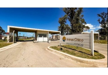 Venta lote en barrio privado Arenas Chico.