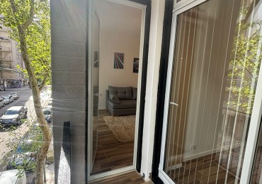 Venta Departamento 3 ambientes con balcon a la calle