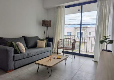 Venta ph 2 ambientes con balcon