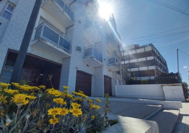 VENTA. DPTO 2 AMBIENTES, PUNTA MOGOTES. EDIFICIO FRENTE AL MAR! 