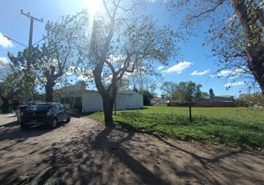 VENTA TRES LOTES EN BARRIO FELIX U CAMET A CUADRAS DE LA COSTA