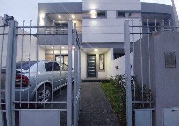 DUPLEX A ESTRENAR 4 AMBIENTES CON ENTRADA PARA AUTO, PATIO Y PARRILLA. COLINAS DE PERALTA RAMOS